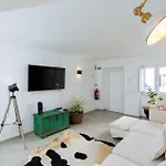 Casa Baco- Cozy House Center لاغوا