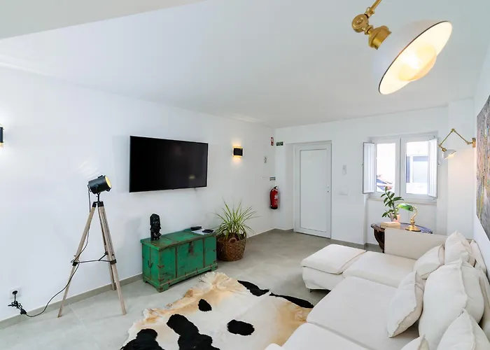 Casa Baco- Cozy House Center Lagoa (Algarve)